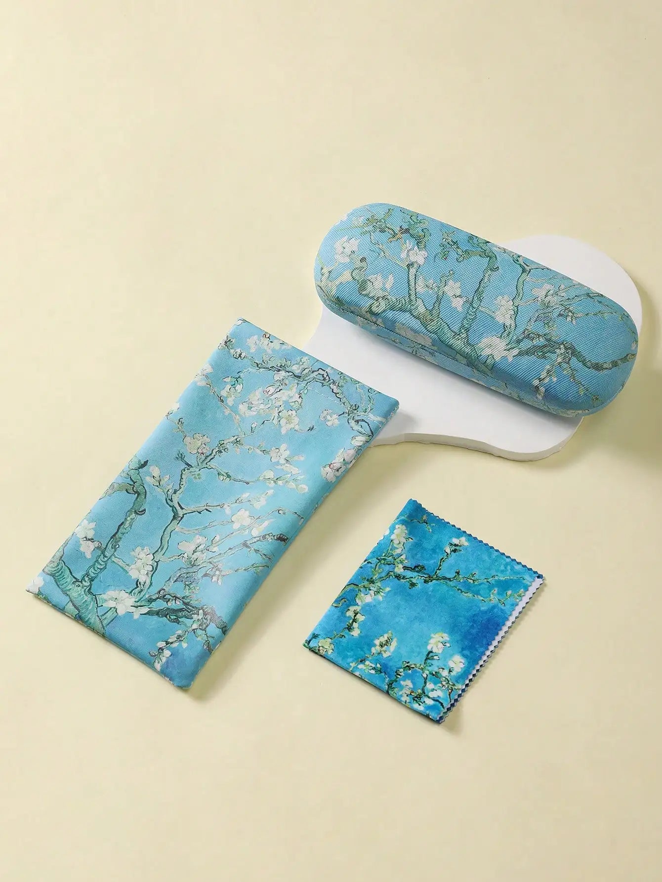 Glasses Case and Accessories - Vincent van Gogh Almond Blossoms Present Cleaning Cloth Lightweight Spectacle Case