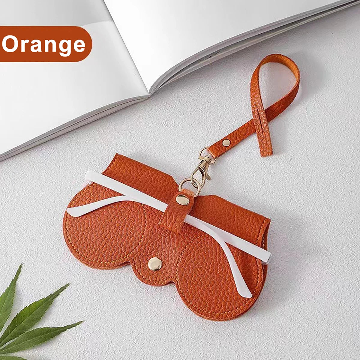 Glasses Cover - Cute Hanging PU Leather Sunglasses Reading Glasses Storage Bag Portable Travel Eyewear Holder